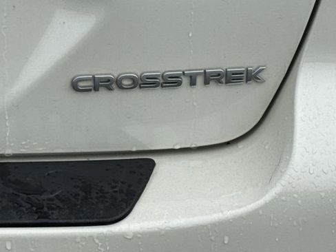 Used 2024 Subaru Crosstrek 2.0i Premium AWD/4WD image 11