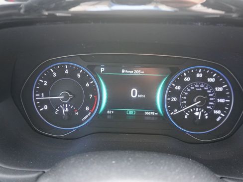 Used 2022 Hyundai Palisade SEL w/ Premium Package FWD image 11