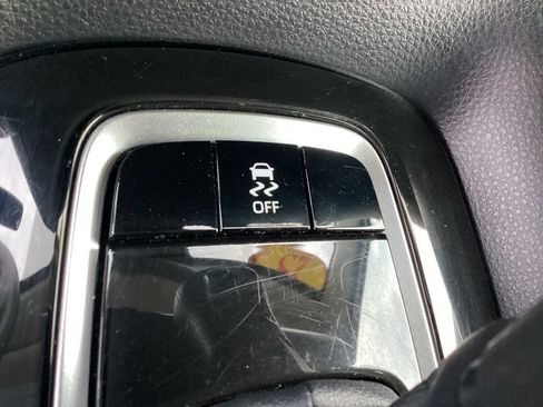 Used 2025 Toyota Corolla LE FWD image 24