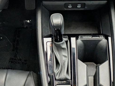 Used 2024 Honda Accord EX-L image 11