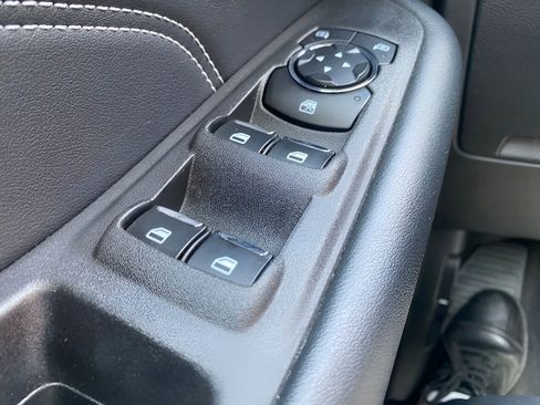 Used 2024 Ford Edge Titanium AWD/4WD image 20