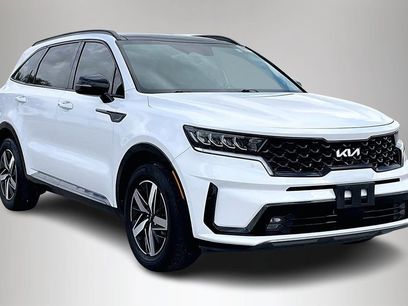 Used 2023 Kia Sorento EX w/ Panoramic Sunroof Package