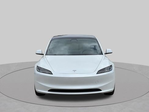 Used 2024 Tesla Model 3 Standard Range RWD image 8