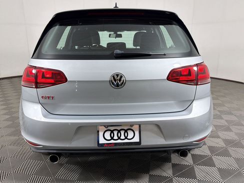 Used 2017 Volkswagen GTI Autobahn image 10