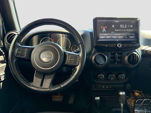 Used 2017 Jeep Wrangler Unlimited Sport w/ Quick Order Package 24S AWD/4WD image 13