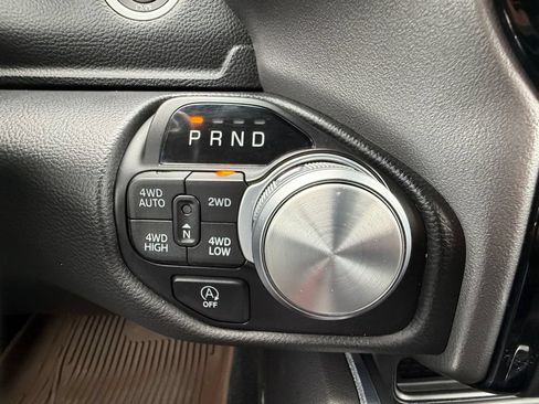 Used 2023 RAM 1500 Laramie AWD/4WD image 25
