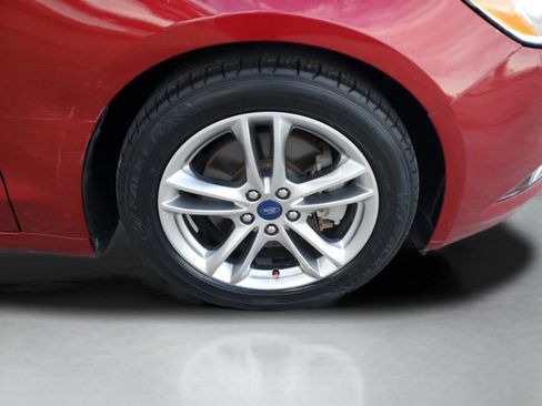 Used 2015 Ford Fusion Energi Titanium w/ Driver Assist Package image 6