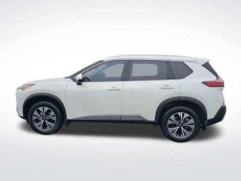 Used 2021 Nissan Rogue SV w/ Premium Package image 8