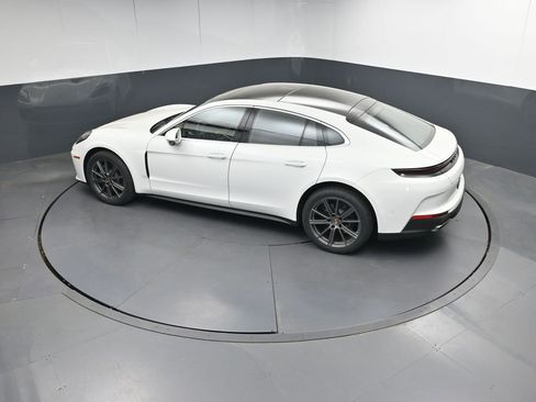 New 2026 Porsche Panamera RWD image 33