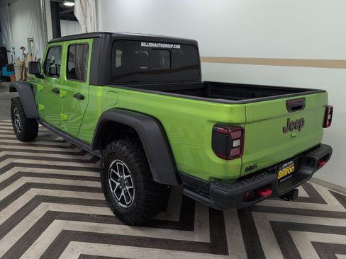 Used 2025 Jeep Gladiator Rubicon w/ Convenience Group image 23