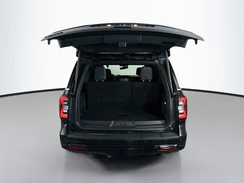 Used 2022 Ford Expedition Limited RWD image 28