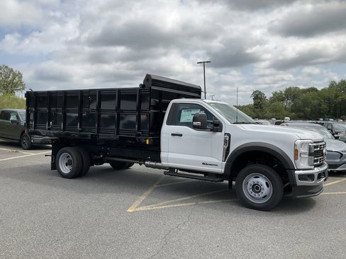 New 2024 Ford F550 4x4 Regular Cab Super Duty image 37