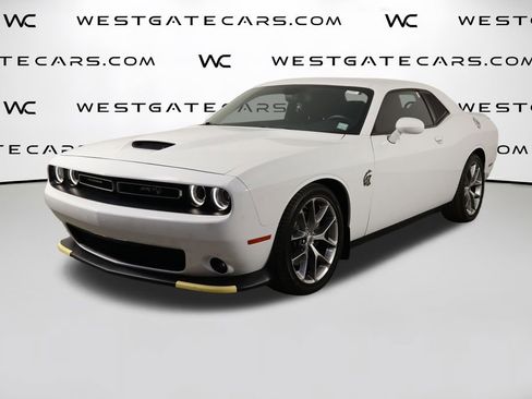 Used 2022 Dodge Challenger GT w/ Driver Convenience Group RWD image 1
