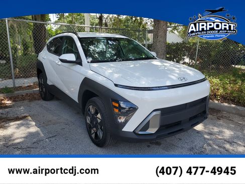 Used 2025 Hyundai Kona SEL AWD/4WD image 1