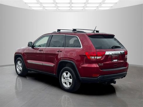 Used 2013 Jeep Grand Cherokee Laredo w/ Laredo E Group image 5