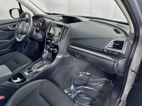 Used 2021 Subaru Forester Premium AWD/4WD image 37