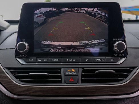 Used 2023 Nissan Altima 2.5 SV image 29