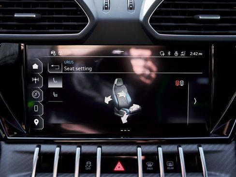 Used 2024 Lamborghini Urus Performante image 89