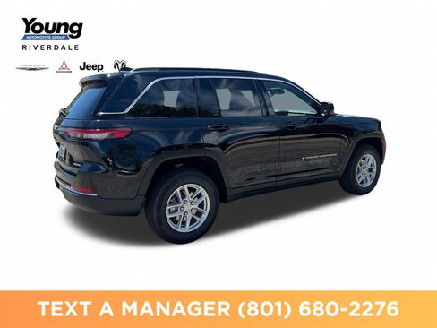 New 2026 Jeep Grand Cherokee Laredo AWD/4WD image 5