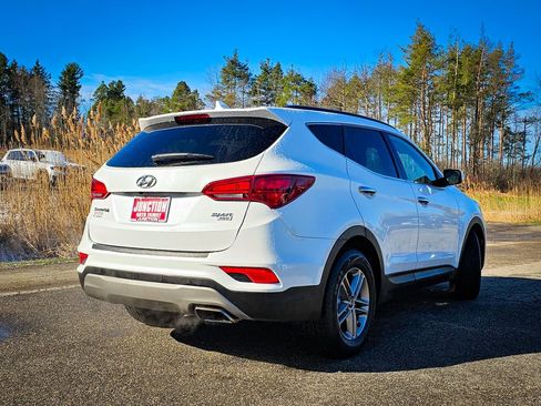 Used 2017 Hyundai Santa Fe Sport image 3