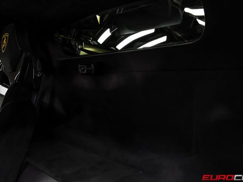 Used 2022 Lamborghini Huracan STO image 45