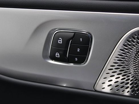 New 2026 Lincoln Nautilus Reserve AWD/4WD image 41