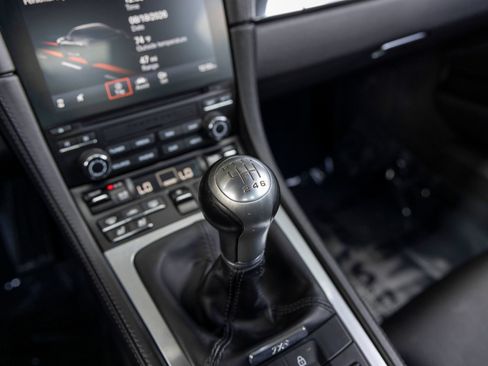Used 2021 Porsche 718 Cayman GTS RWD image 46