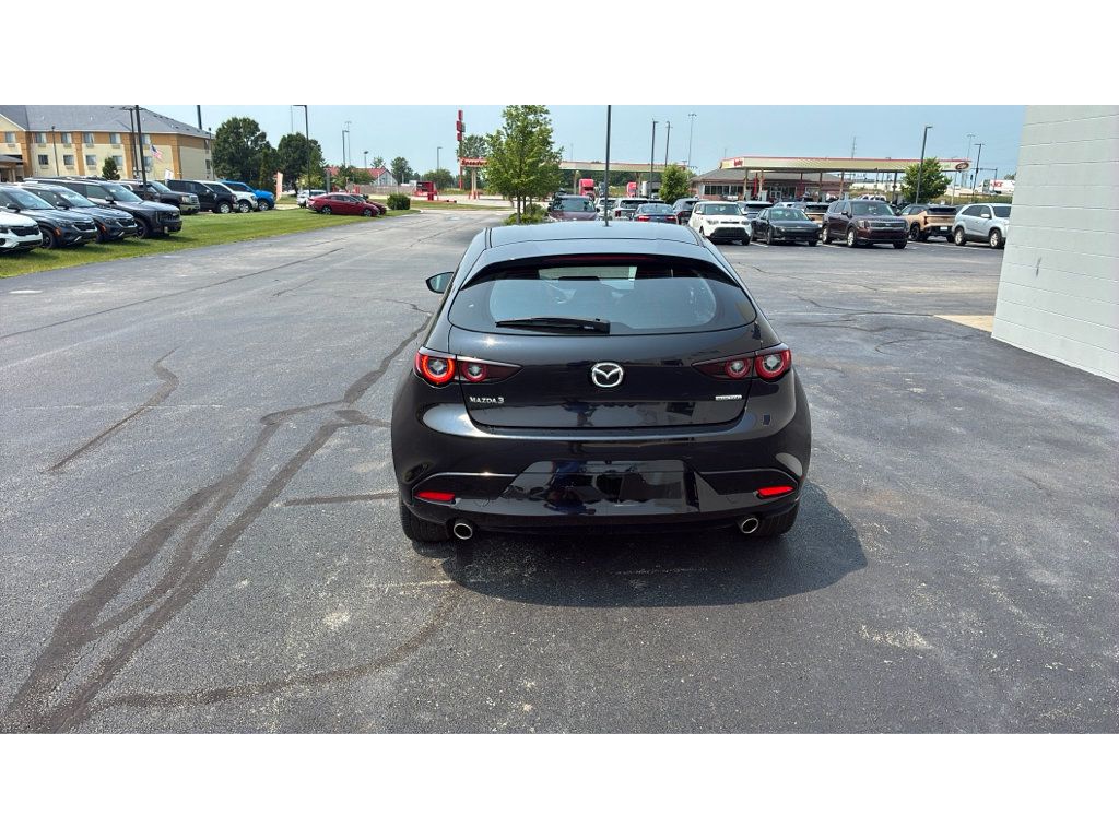 Used 2024 MAZDA MAZDA3 s FWD image 6