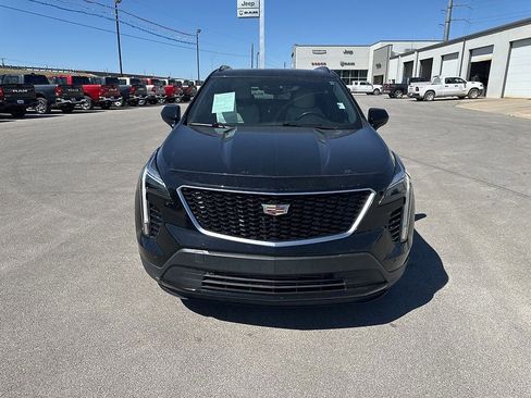 Used 2019 Cadillac XT4 Sport image 2