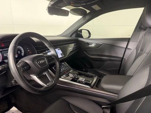 Used 2022 Audi Q8 Premium Plus image 6