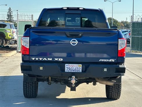 Used 2016 Nissan Titan PRO-4X w/ Pro-4x Convenience Package image 8