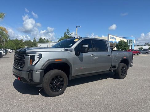 Used 2024 GMC Sierra 2500 AT4 w/ AT4 Premium Plus Package AWD/4WD image 1