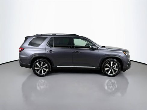 Used 2023 Honda Pilot Elite image 10