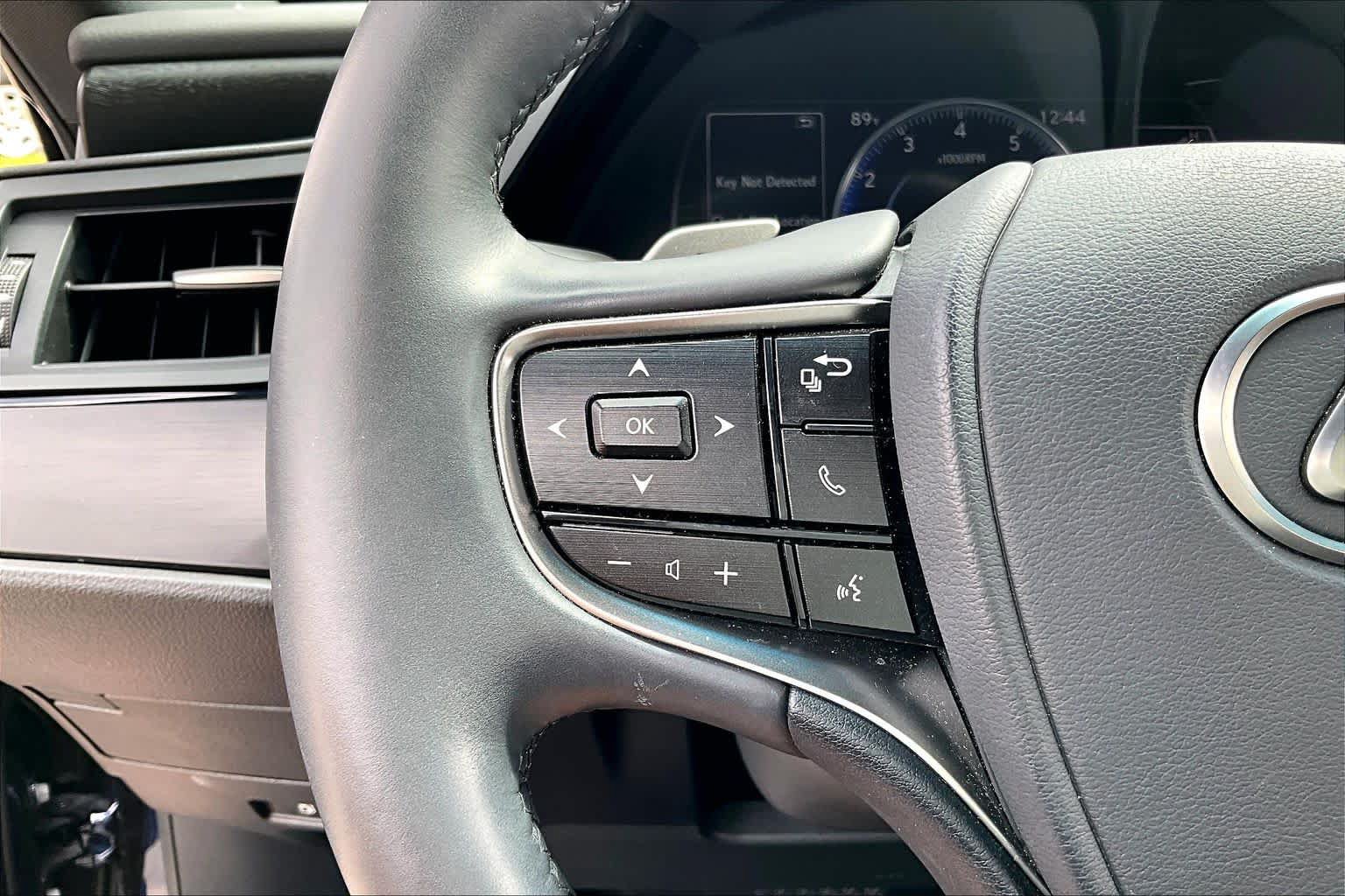 Used 2022 Lexus ES 350 w/ Premium Package FWD image 21