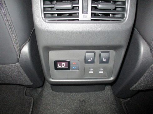 New 2026 Nissan Rogue Platinum w/ Platinum Premium Package image 32