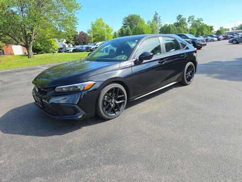 Used 2024 Honda Civic Sport image 3