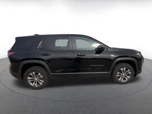 Used 2025 Chevrolet Equinox LT image 16