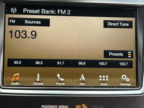 Used 2018 Lincoln MKX Reserve w/ Lincoln MKX Climate Package image 38