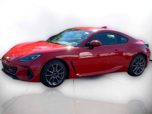 Used 2023 Subaru BRZ Premium image 2