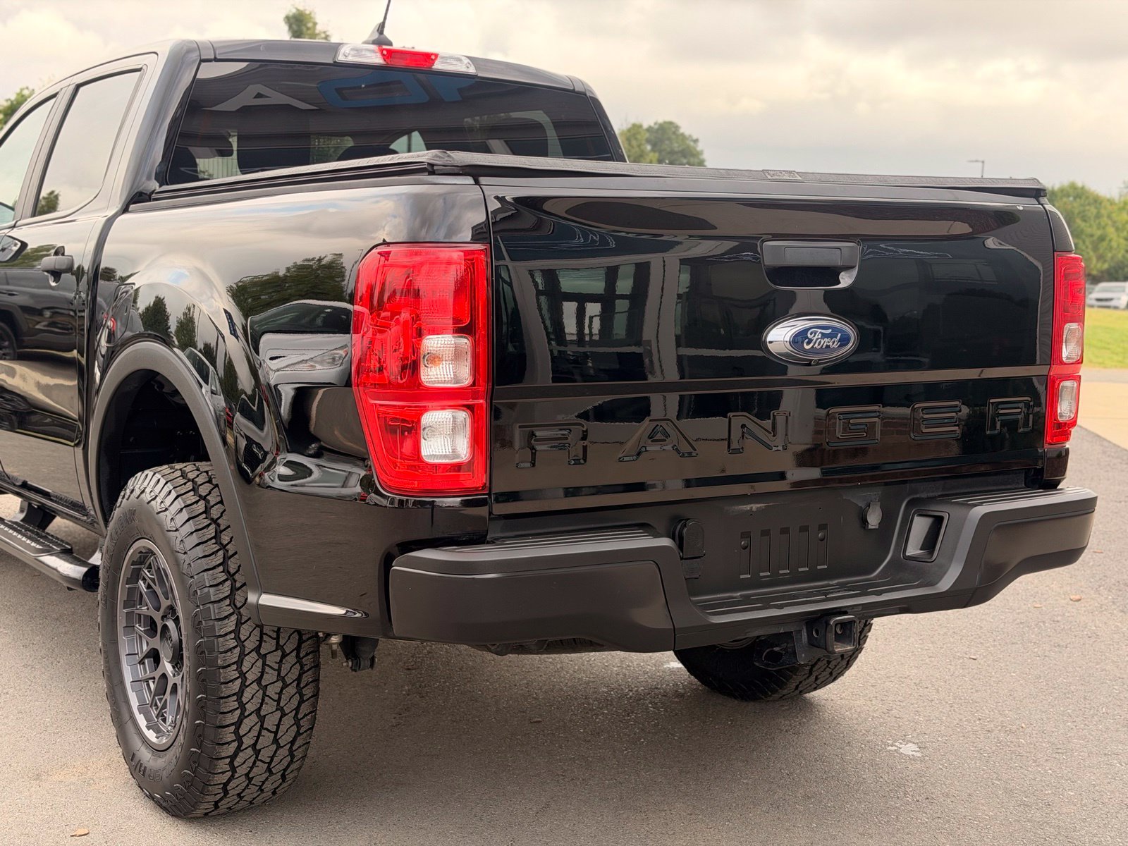 Used 2022 Ford Ranger XL w/ Equipment Group 101A High AWD/4WD image 9