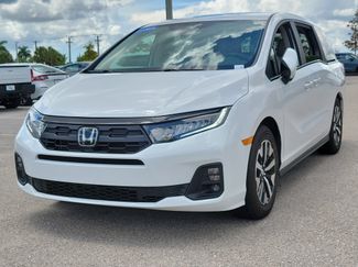 Used 2025 Honda Odyssey EX-L video 3