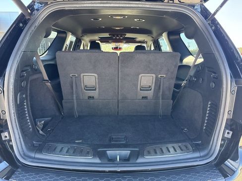 Used 2022 Dodge Durango R/T w/ Blacktop Package image 7