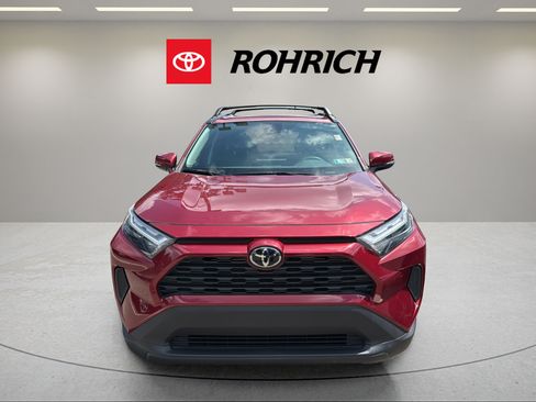 Used 2023 Toyota RAV4 XLE w/ Convenience Package AWD/4WD image 2