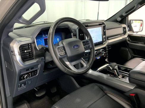 Used 2025 Ford F150 Lariat w/ Equipment Group 501A Mid AWD/4WD image 14
