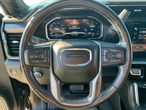 Certified 2024 GMC Sierra 2500 Denali Ultimate image 23