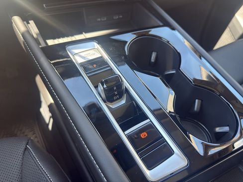New 2026 Volkswagen Atlas SE FWD image 22