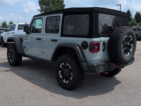 Used 2024 Jeep Wrangler Unlimited Rubicon w/ Technology Group AWD/4WD image 2