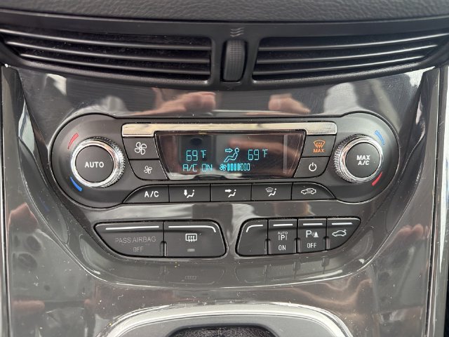 Used 2014 Ford Escape Titanium w/ Equipment Group 401A FWD image 21