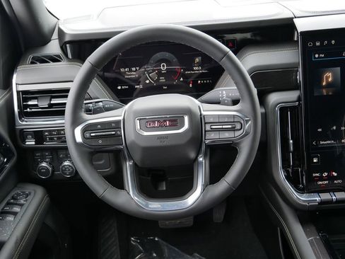 New 2026 GMC Yukon Elevation image 9