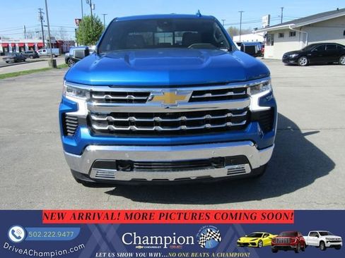Used 2023 Chevrolet Silverado 1500 LTZ image 2